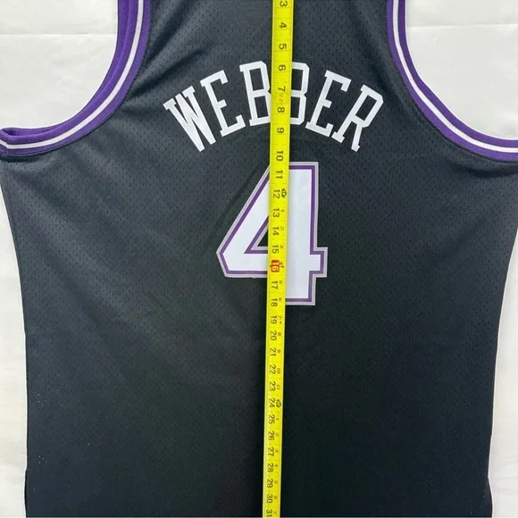 Mitchell & Ness Hardwood Classics Chris Webber Sacramento Kings Jersey - Picture 6 of 7